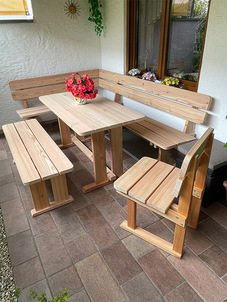 Gartenmöbel aus Lärchenholz